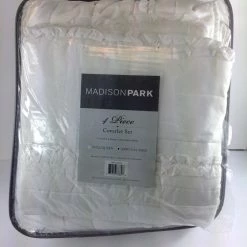 Bargainwizz Madison Park Celeste 4 Piece Coverlet Set Cal King Home Decor